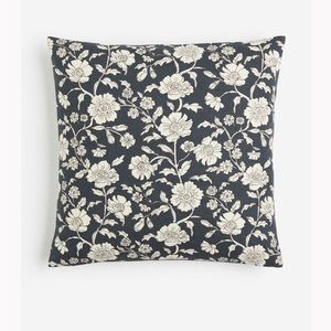 ISO of this pillow!!! Desperate!